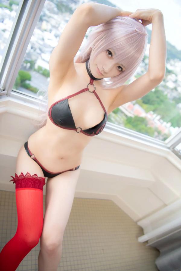    [Cosplay] 尊みを感じて桜井 - FGO黑贞德狂阶泳装性感私房写真 [162P]第54张图片