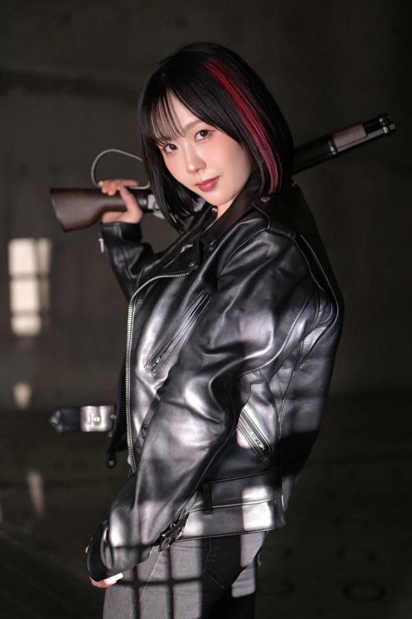   夜道雪 - 酷飒皮衣枪械写真 帅气机车女郎GUN ACTION[45P]第25张图片