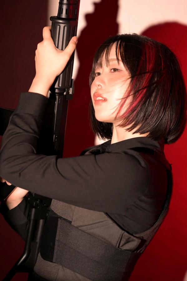  夜道雪 - 酷飒皮衣枪械写真 帅气机车女郎GUN ACTION[45P]第35张图片