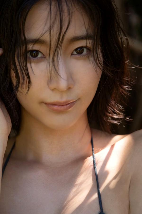   小貫莉奈 - この日のために [140P] 日本气质女神性感比基尼私房写真集第20张图片