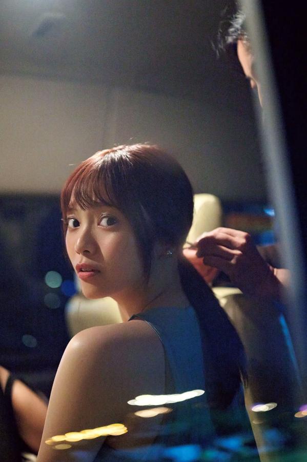   宮田愛萌 - Lilas写真集 [152P]：日本女神浴室湿身私房诱惑与清纯家居写真第22张图片