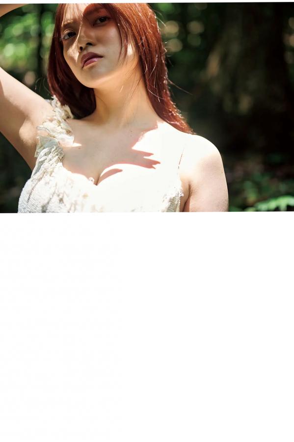   宮田愛萌 - Lilas写真集 [152P]：日本女神浴室湿身私房诱惑与清纯家居写真第69张图片