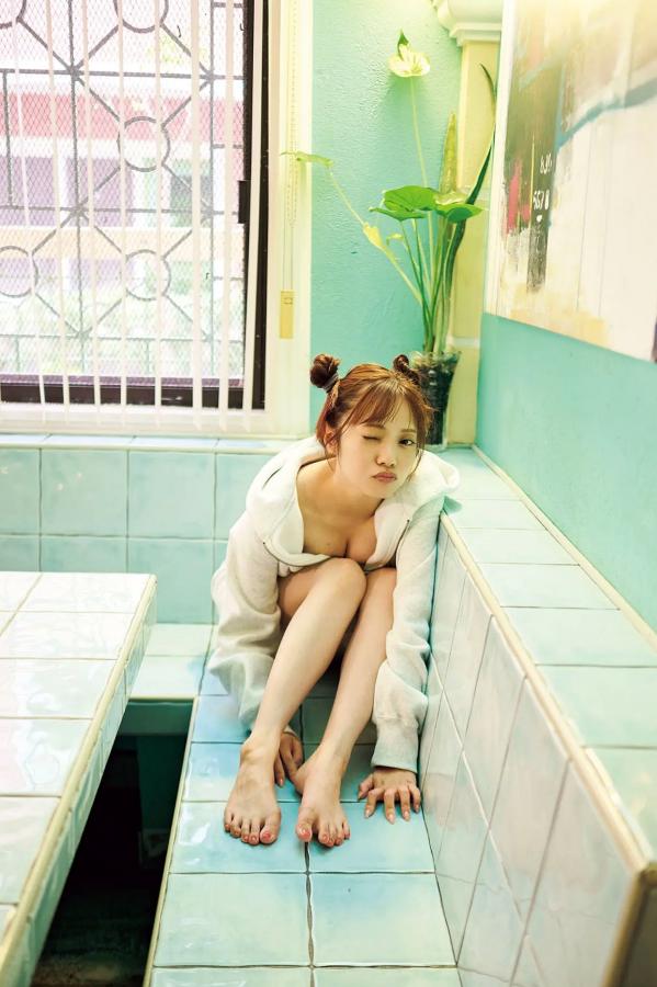   宮田愛萌 - Lilas写真集 [152P]：日本女神浴室湿身私房诱惑与清纯家居写真第75张图片