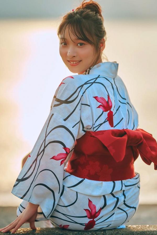   沢美沙樹《美圧天使》海边蓝色比基尼与日式和服风情性感写真 [58P]第38张图片