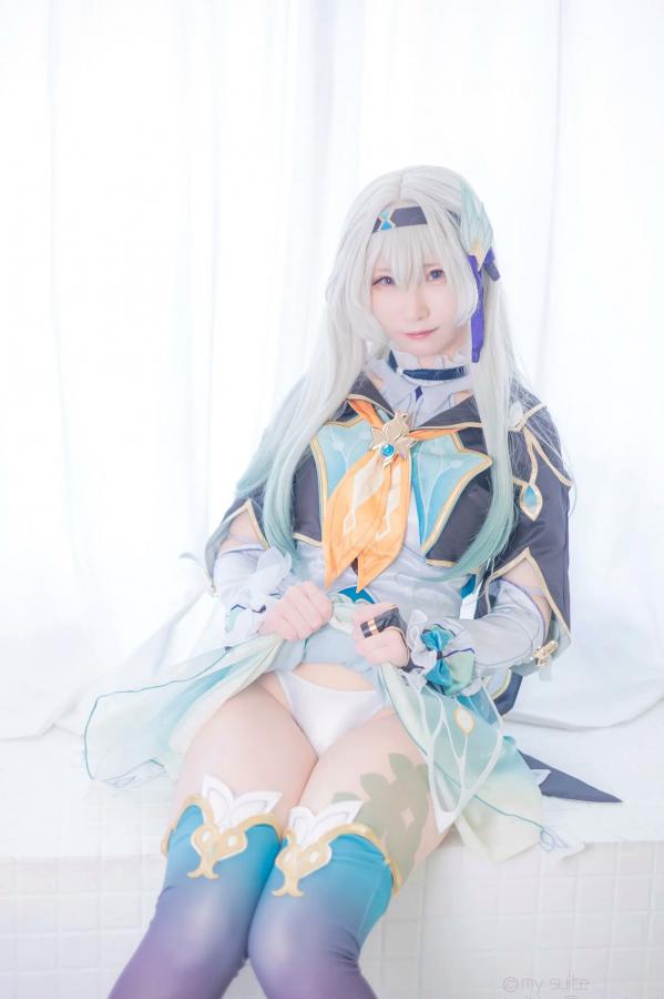   [Cosplay] Atsuki あつき 崩坏星穹铁道银狼流萤兔女郎性感角色扮演写真第19张图片
