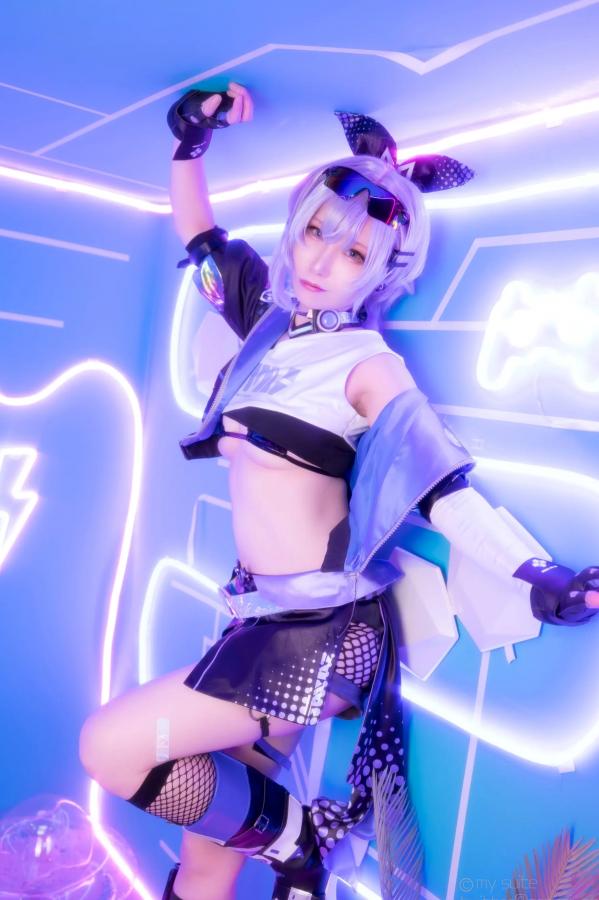   [Cosplay] Atsuki あつき 崩坏星穹铁道银狼流萤兔女郎性感角色扮演写真第108张图片