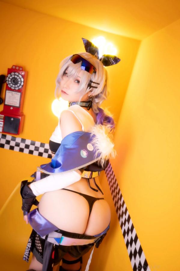   [Cosplay] Atsuki あつき 崩坏星穹铁道银狼流萤兔女郎性感角色扮演写真第127张图片