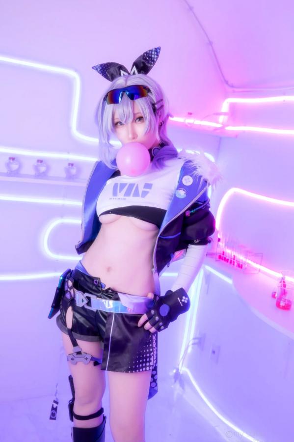   [Cosplay] Atsuki あつき 崩坏星穹铁道银狼流萤兔女郎性感角色扮演写真第149张图片