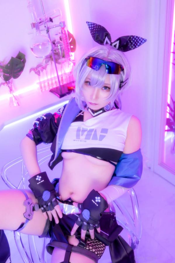   [Cosplay] Atsuki あつき 崩坏星穹铁道银狼流萤兔女郎性感角色扮演写真第163张图片