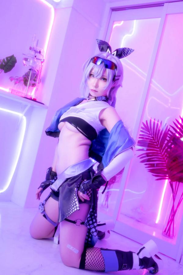   [Cosplay] Atsuki あつき 崩坏星穹铁道银狼流萤兔女郎性感角色扮演写真第167张图片