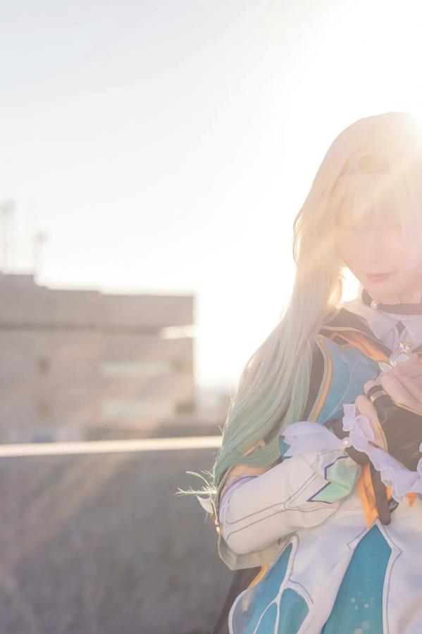   [Cosplay] Atsuki あつき 崩坏星穹铁道银狼流萤兔女郎性感角色扮演写真第249张图片