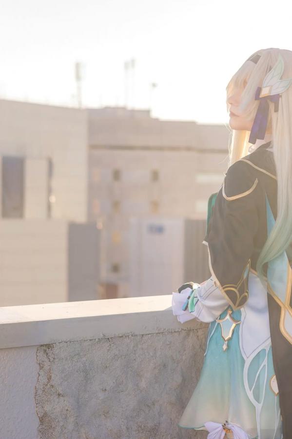   [Cosplay] Atsuki あつき 崩坏星穹铁道银狼流萤兔女郎性感角色扮演写真第252张图片