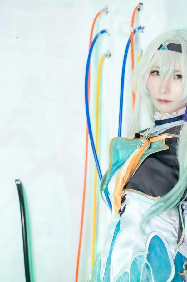   [Cosplay] Atsuki あつき 崩坏星穹铁道银狼流萤兔女郎性感角色扮演写真第263张图片