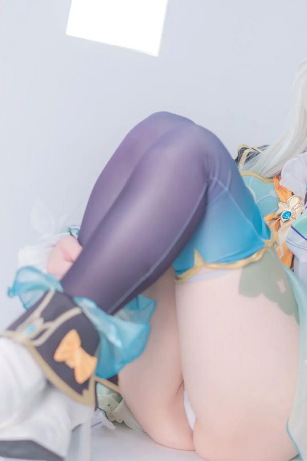   [Cosplay] Atsuki あつき 崩坏星穹铁道银狼流萤兔女郎性感角色扮演写真第292张图片