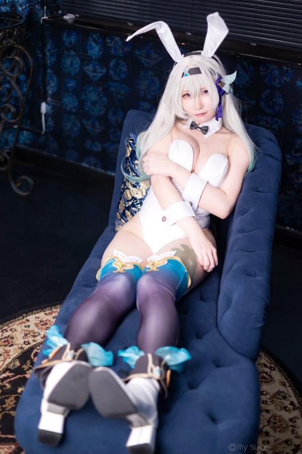   [Cosplay] Atsuki あつき 崩坏星穹铁道银狼流萤兔女郎性感角色扮演写真第474张图片