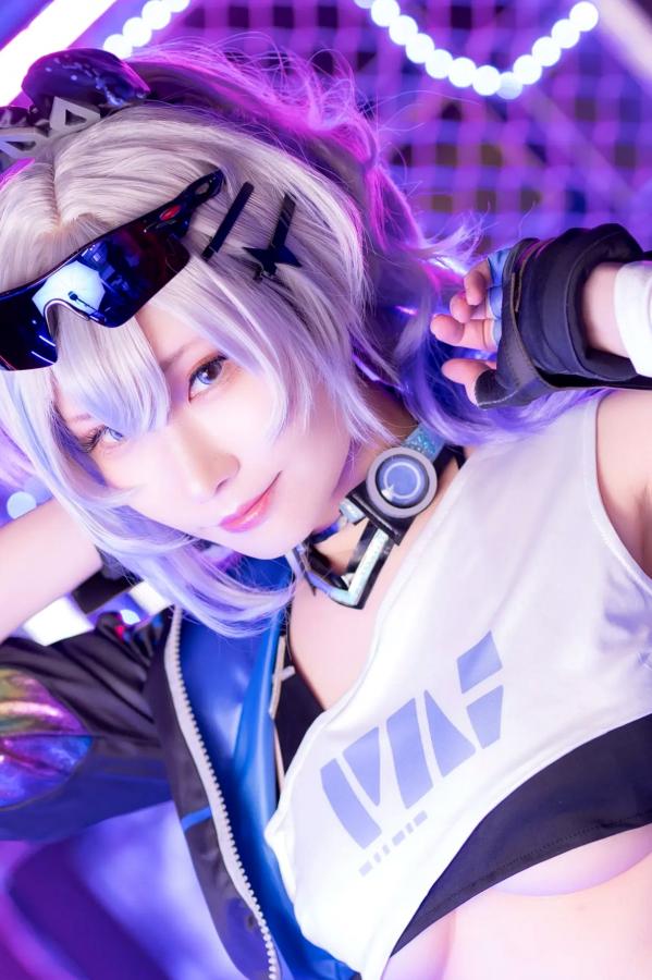   [Cosplay] Atsuki あつき 崩坏星穹铁道银狼流萤兔女郎性感角色扮演写真第520张图片