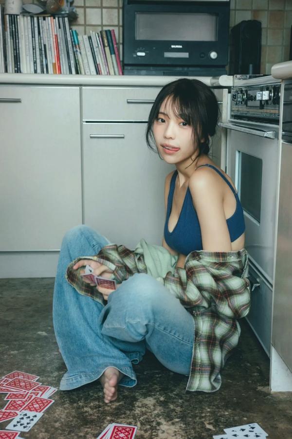    菊地姫奈 - Weekender 清新和服与治愈家居写真 [129P]第52张图片