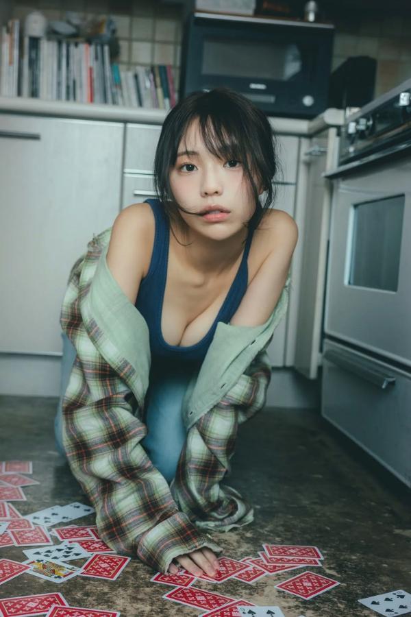    菊地姫奈 - Weekender 清新和服与治愈家居写真 [129P]第53张图片