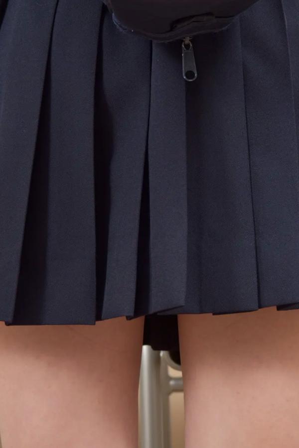   [LOVEPOP] Yuri Toka 桐香ゆうり Photoset 03 [102P] 教室水手服校服诱惑私房照第11张图片