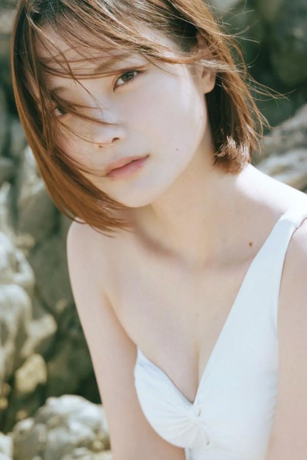   新谷姬加 - 福江岛序章 日系清新沙滩比基尼与性感内衣写真 [42P]第39张图片