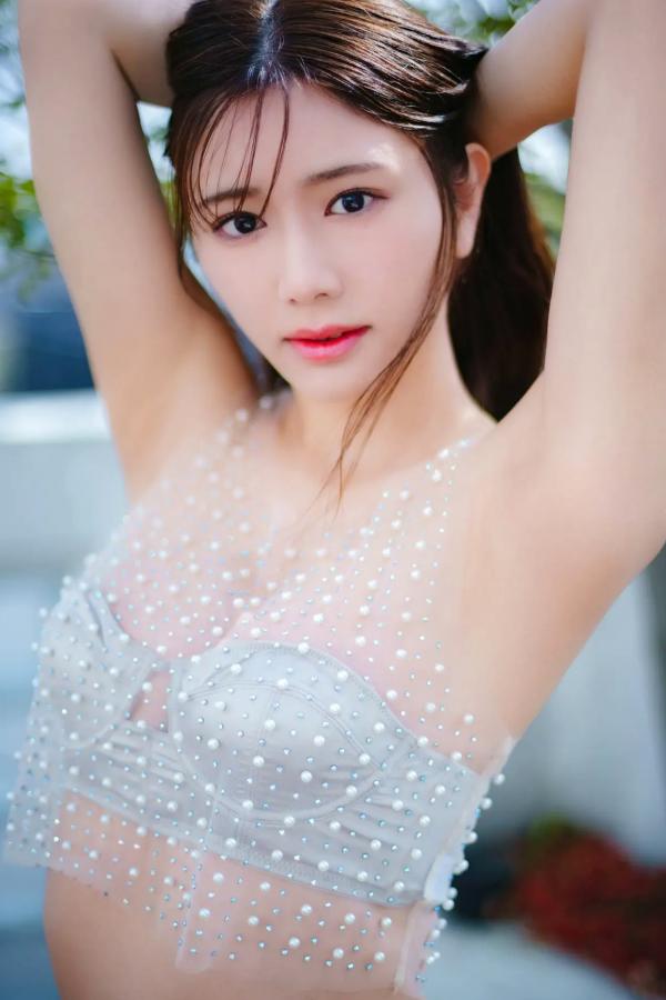   斎藤恭代 - BIJIN 柔美家居私房性感内衣写真 [122P73MB]第56张图片