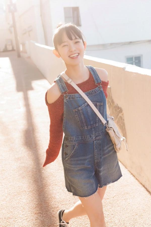   楡井希実 - 釜山清新旅拍写真 阳光治愈系甜美少女相册第9张图片