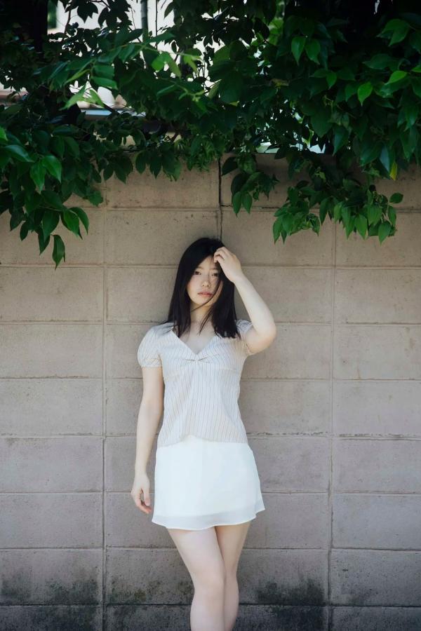  山田かな - どうせ好きになるくせに：日系清纯女神复古家居与性感比基尼私房写真第5张图片