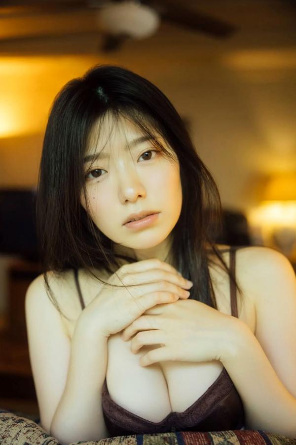  山田かな - どうせ好きになるくせに：日系清纯女神复古家居与性感比基尼私房写真第15张图片