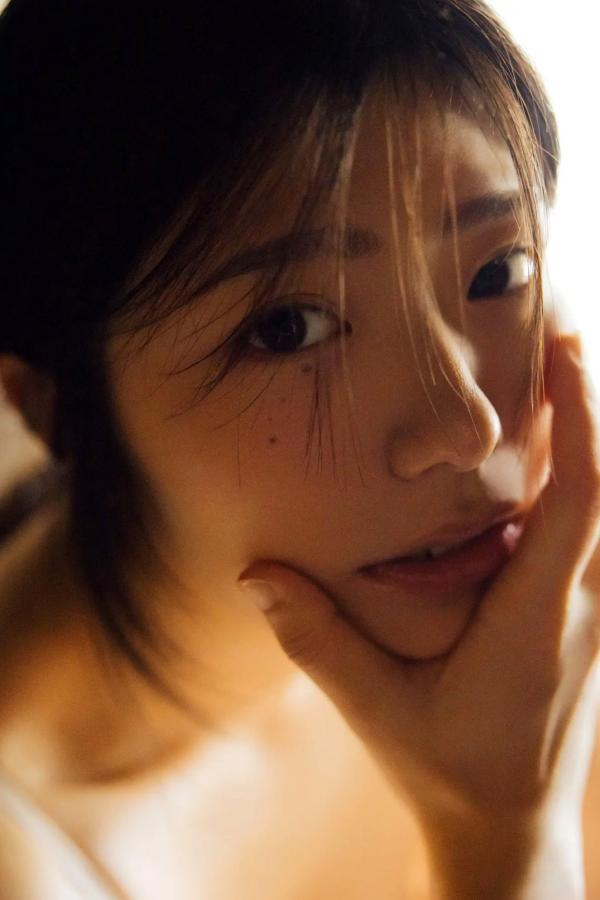   山田かな - どうせ好きになるくせに：日系清纯女神复古家居与性感比基尼私房写真第19张图片