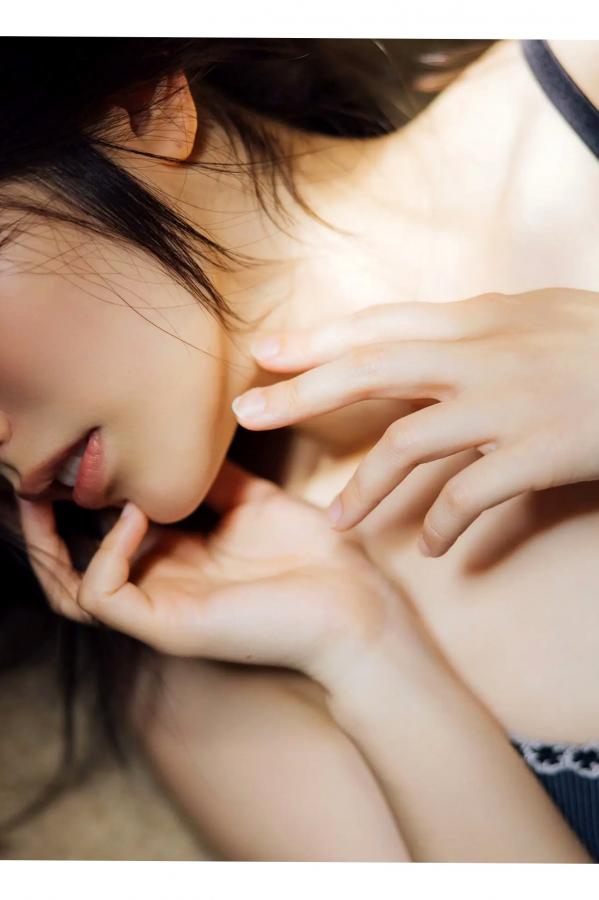   山田かな - どうせ好きになるくせに：日系清纯女神复古家居与性感比基尼私房写真第73张图片