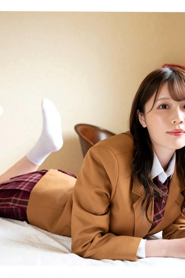  《小日向ゆか - 絶対的カノジョ》清纯女友家居比基尼性感私房照第10张图片