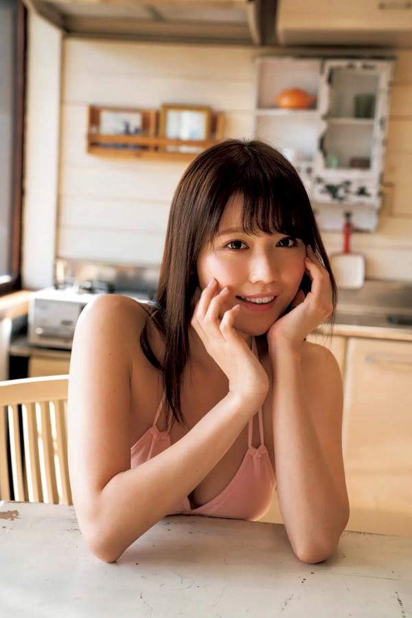   小日向ゆか - 理想のカノジョ メガネっ娘ビキニ 日本女神眼镜娘家居私房性感比基尼写真第5张图片