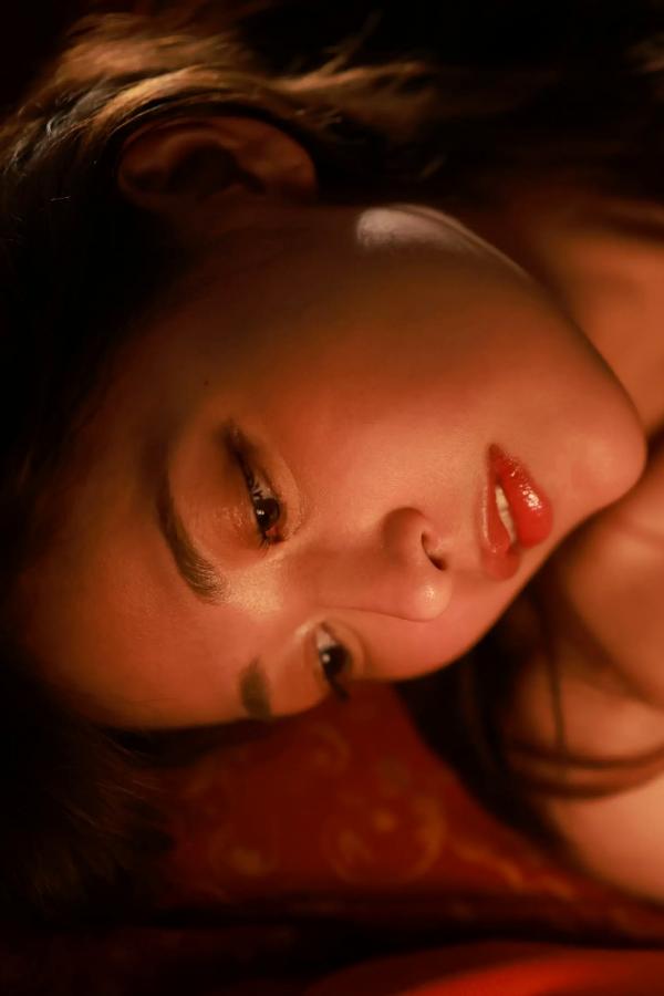  柳瀬さき - 真夏のできごと 日系性感家居内衣私房写真 丰满女神诱惑美图第65张图片