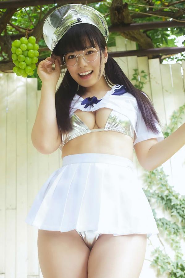   東雲うみ - 水果与眼镜性感写真 日本水手服眼镜娘内衣诱惑大尺幅第2张图片