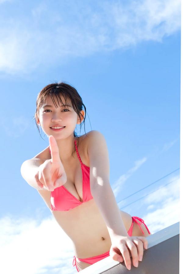   石原さき泳池性感比基尼与海边校服清纯阳光写真第9张图片