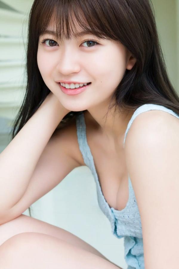   石原さき泳池性感比基尼与海边校服清纯阳光写真第18张图片