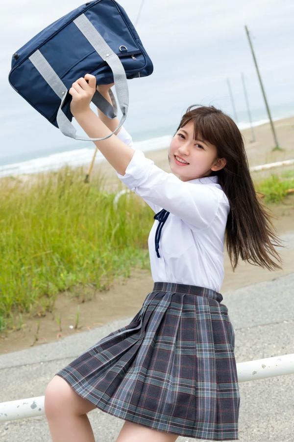  石原さき泳池性感比基尼与海边校服清纯阳光写真第45张图片