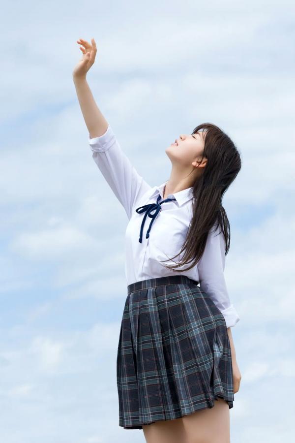   石原さき泳池性感比基尼与海边校服清纯阳光写真第50张图片