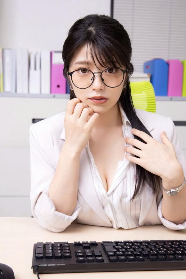   山田かな - …まだかな？ 日本清纯女神性感内衣家居私房写真第3张图片