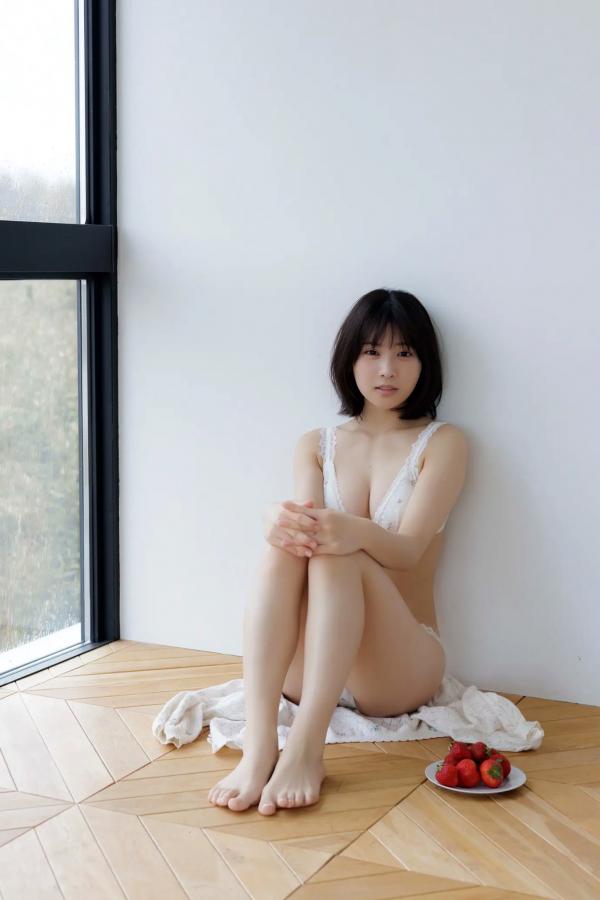   芳賀礼 - 难波第一可爱美少女 居家白色内衣清纯写真第13张图片