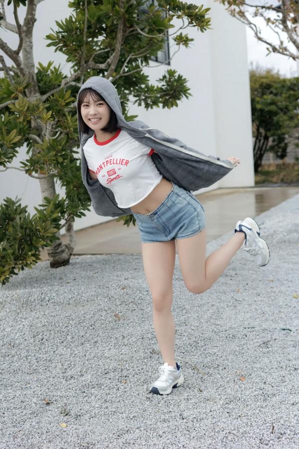   芳賀礼 - 难波第一可爱美少女 居家白色内衣清纯写真第20张图片