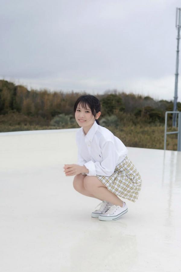   芳賀礼 - 难波第一可爱美少女 居家白色内衣清纯写真第43张图片