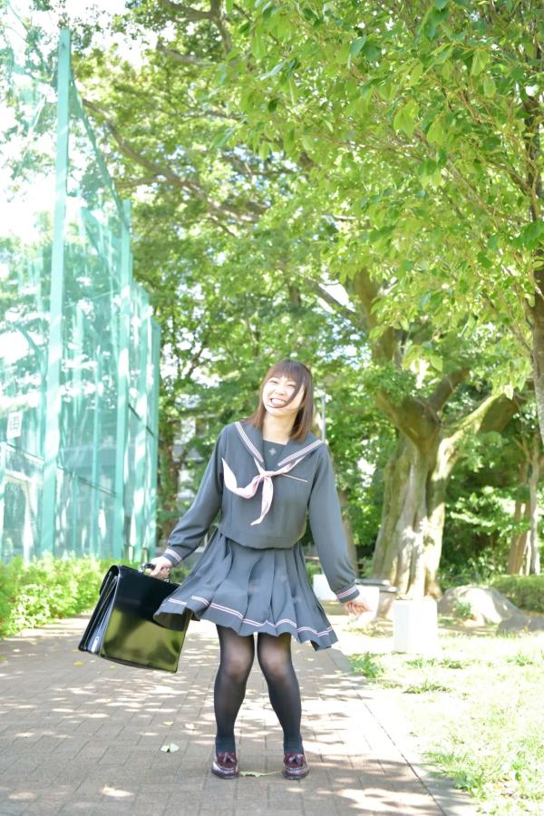   [LOVEPOP] 桜井紗稀 Saki Sakurai Photoset 02 日系JK水手校服黑丝写真第12张图片