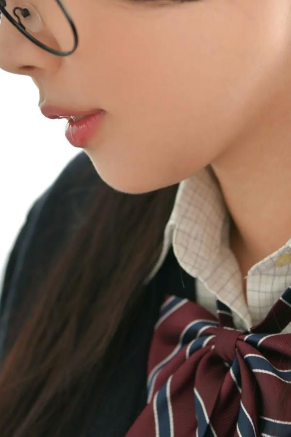   [LOVEPOP] Seina Shinomi 篠見星奈 Photoset 05 日系JK制服清纯校服美腿写真第3张图片