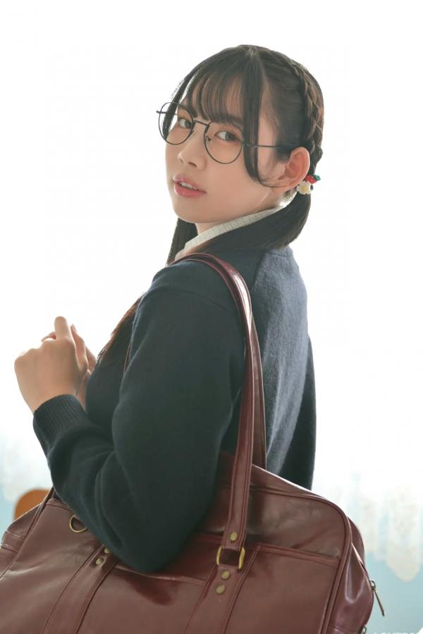   [LOVEPOP] Seina Shinomi 篠見星奈 Photoset 05 日系JK制服清纯校服美腿写真第19张图片