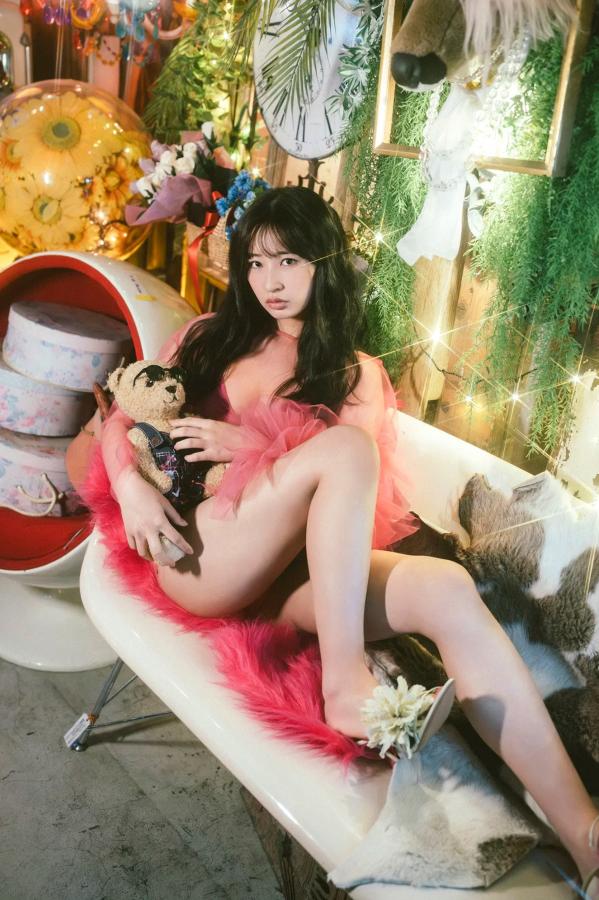   松本日向 - 寂しがり屋のLovely Doll 日系性感比基尼与甜美私房写真第32张图片