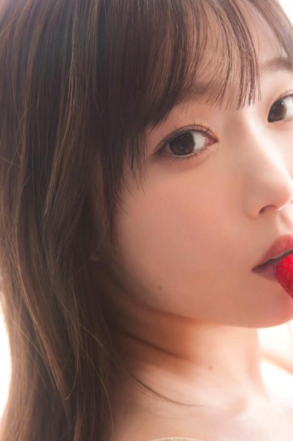  岸みゆ - ずっと赤とツナガル 日本清纯性感内衣私房写真集第16张图片