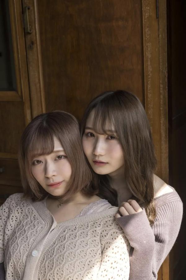 小日向愛 小日向結衣 小日向結衣 x 望月彩未 - ふたり暮らし 日系家居私房内衣写真第12张图片