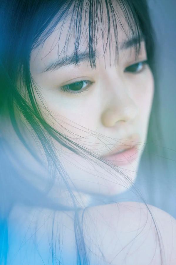   坂井仁香 - ひとかけら 户外泳池比基尼清新写真第3张图片