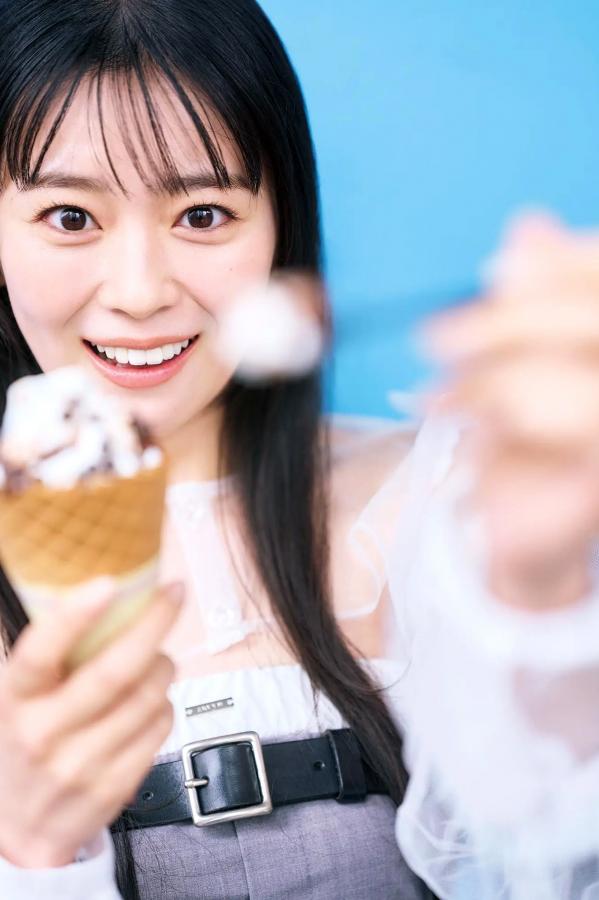   坂井仁香 - ひとかけら 户外泳池比基尼清新写真第14张图片